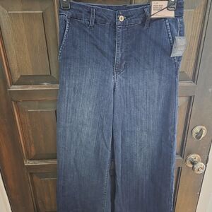 BCBG Generation High-Rise Wide Leg Blue Jeans